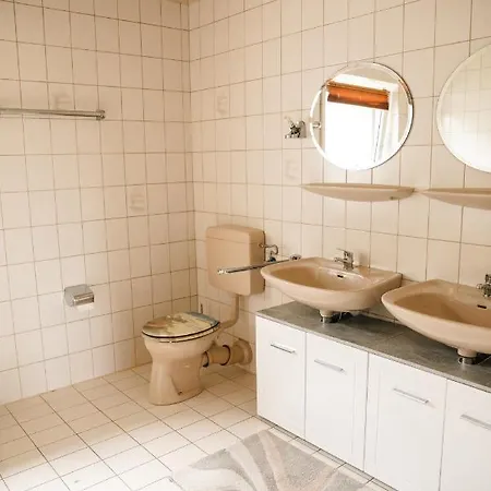 Modernes Mit Top Ausstattung Und Kamin Im Oberpfaelzer Seenland Apartamento *